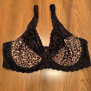 PINK Victoria's Secret Black and Brown Lace Bra